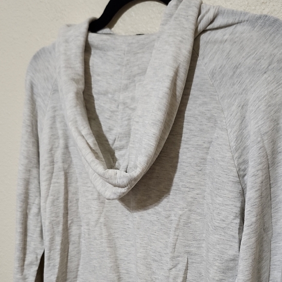 Monrow Gray Tie Front Long Sleeve Hoodie - Picture 11 of 11